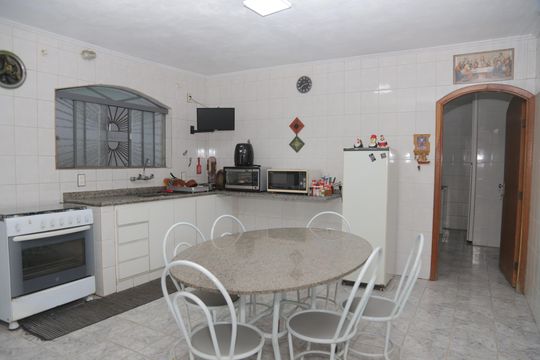 Cozinha de casa à venda com 3 quartos, 500m² em Vila Taquari, São Paulo