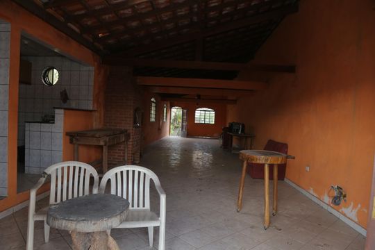 Área externa de casa à venda com 3 quartos, 500m² em Vila Taquari, São Paulo