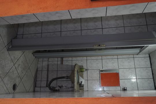 Casa à venda com 4 quartos, 500m² em Vila Taquari, São Paulo