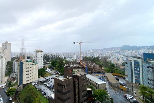 Vista Suite 1 de apartamento para alugar com 5 quartos, 440m² em Gutierrez, Belo Horizonte