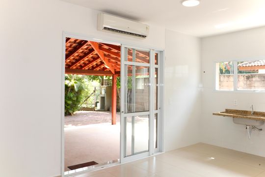 Cozinha de casa de condomínio para alugar com 3 quartos, 280m² em Condominio Fazenda São Joaquim, Vinhedo