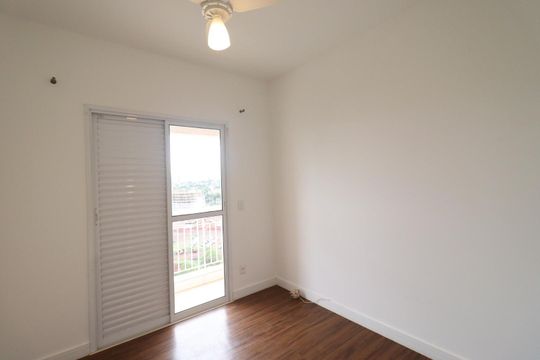 Quarto de apartamento para alugar com 4 quartos, 241m² em Nova Aliança, Ribeirão Preto