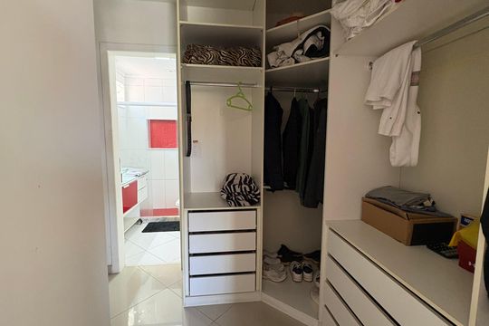 Casa à venda com 3 quartos, 283m² em Vargem Pequena, Rio de Janeiro