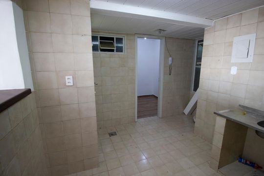Apartamento para alugar com 3 quartos, 56m² em Cnb 14, Brasília