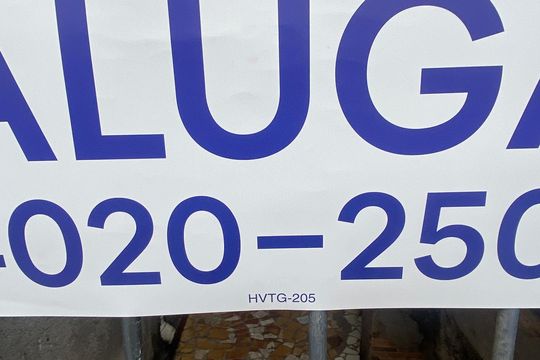 ID de casa para alugar com 2 quartos, 40m² em Km 18, Osasco