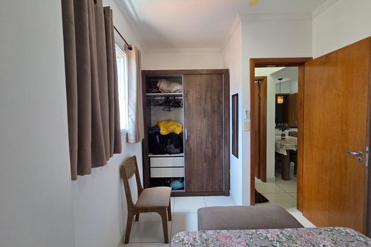 Quarto 1 de apartamento para alugar com 1 quarto, 43m² em Nova Mirim, Praia Grande