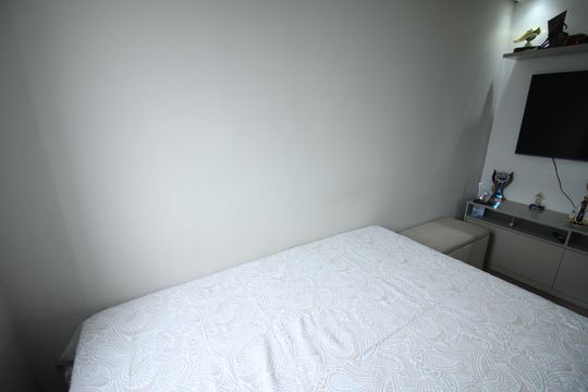 Quarto 2 de apartamento à venda com 2 quartos, 47m² em Jardim Riacho das Pedras, Contagem