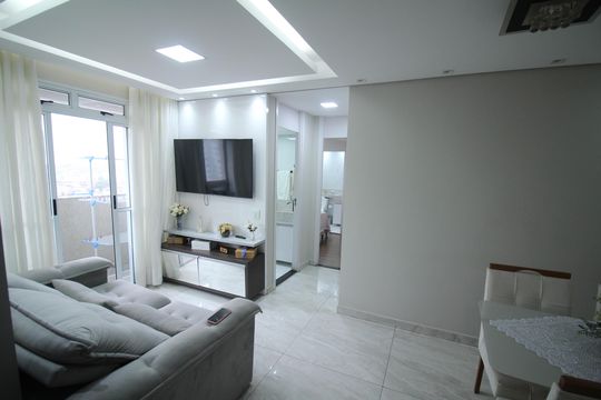Apartamento à venda com 2 quartos, 47m² em Jardim Riacho das Pedras, Contagem