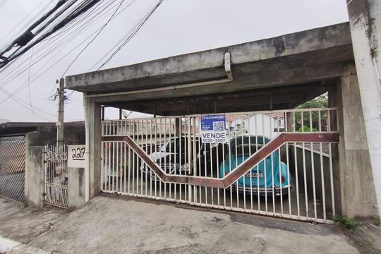 Fachada de casa à venda com 2 quartos, 166m² em Vila Buenos Aires, São Paulo