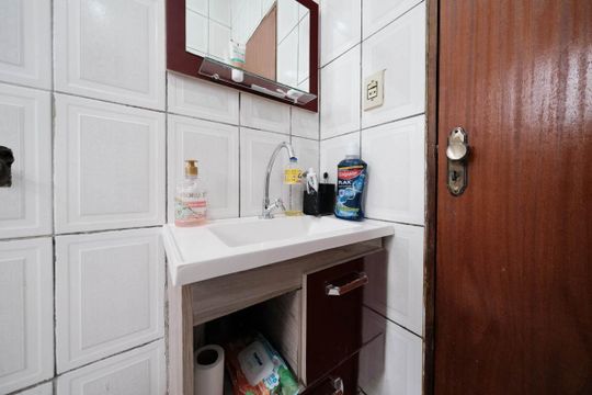 Banheiro de casa à venda com 2 quartos, 166m² em Vila Buenos Aires, São Paulo