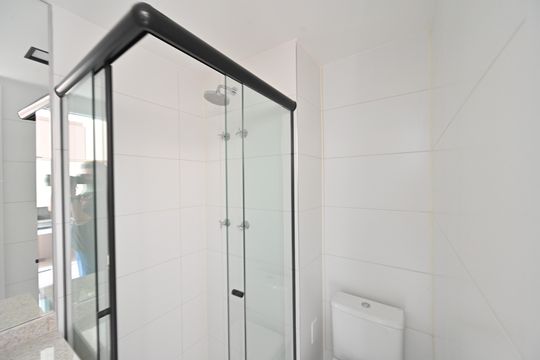 Banheiro Social de kitnet/studio à venda com 1 quarto, 26m² em Vila Clementino, São Paulo
