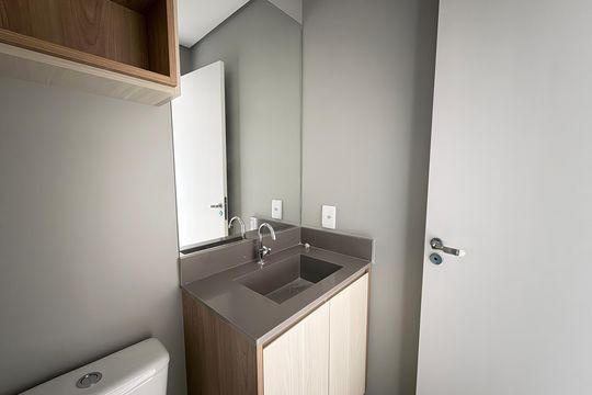 Banheiro de apartamento para alugar com 1 quarto, 27m² em Mooca, São Paulo