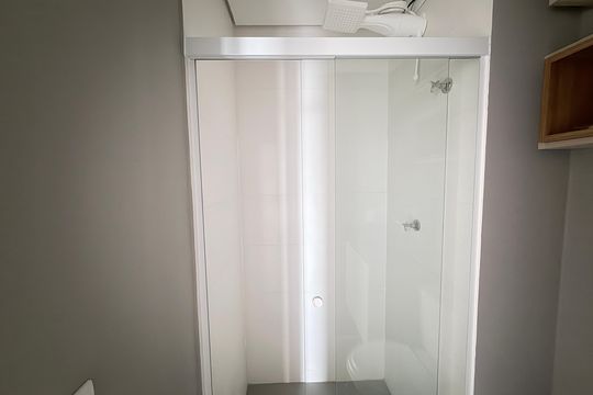 Banheiro de apartamento para alugar com 1 quarto, 27m² em Mooca, São Paulo