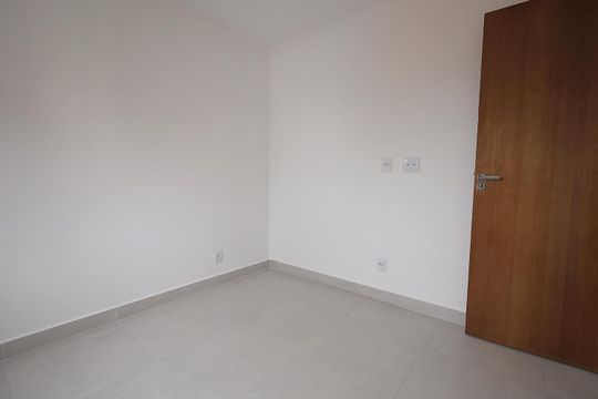Quarto 2 de apartamento à venda com 2 quartos, 43m² em Vila Sao Pedro, Santo André