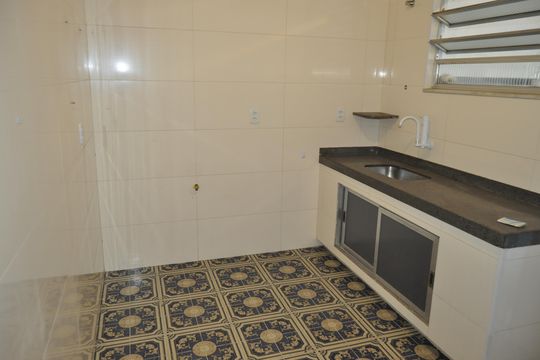 Apartamento para alugar com 3 quartos, 96m² em Higienópolis, Rio de Janeiro