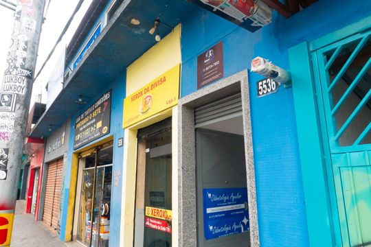 Fachada de casa para alugar com 1 quarto, 45m² em Jabaquara, São Paulo