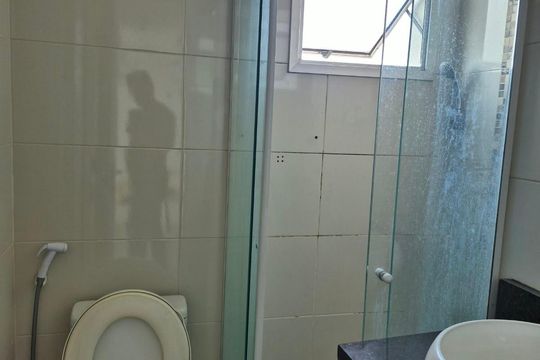 Banheiro de apartamento à venda com 2 quartos, 55m² em Sacoma, São Paulo