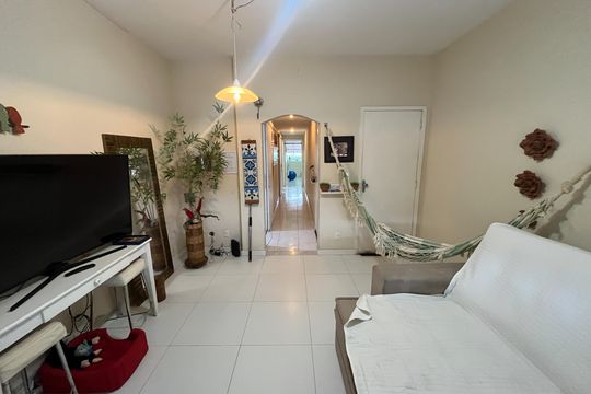 Sala de apartamento para alugar com 2 quartos, 70m² em Bancários, Rio de Janeiro