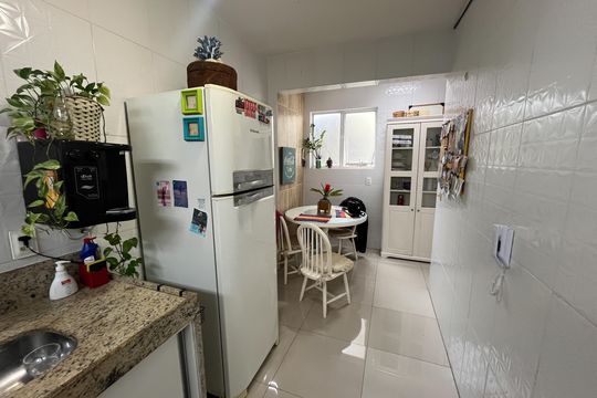 Cozinha de apartamento para alugar com 2 quartos, 70m² em Bancários, Rio de Janeiro