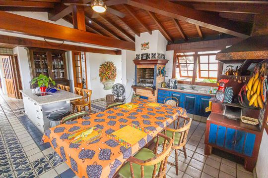 Cozinha de casa à venda com 6 quartos, 650m² em Bandeirantes (pampulha), Belo Horizonte