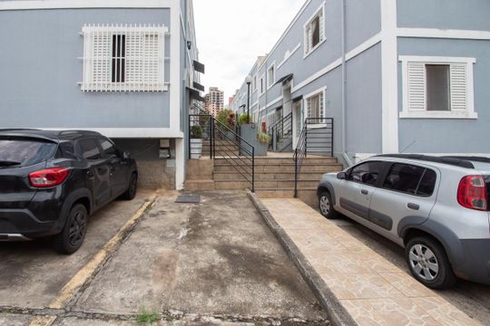 Garagem de apartamento para alugar com 2 quartos, 45m² em Ouro Preto, Belo Horizonte