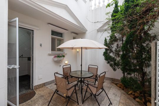 Quintal de casa para alugar com 3 quartos, 280m² em Pompeia, São Paulo
