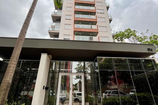 Fachada do Prédio de apartamento para alugar com 2 quartos, 72m² em Cambuí, Campinas