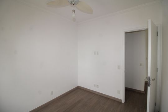 Quarto 1 de apartamento à venda com 2 quartos, 60m² em Jardim Pereira Leite, São Paulo