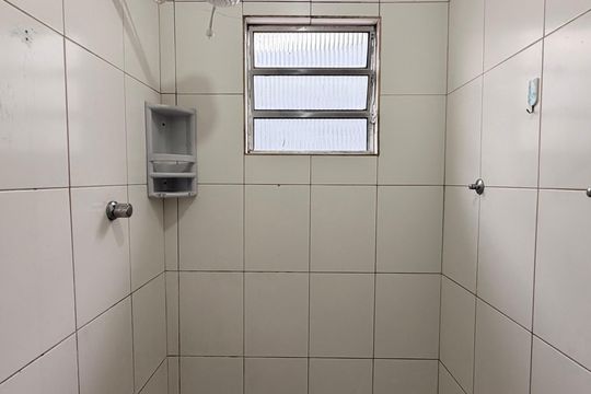 Banheiro de casa para alugar com 1 quarto, 50m² em Santa Maria, São Caetano do Sul