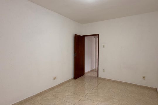Casa para alugar com 1 quarto, 50m² em Santa Maria, São Caetano do Sul