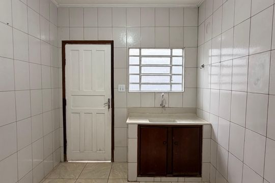 Casa para alugar com 1 quarto, 50m² em Santa Maria, São Caetano do Sul