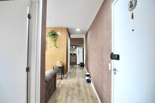 Corredor de apartamento à venda com 2 quartos, 52m² em Vila Nova Curuçá, São Paulo