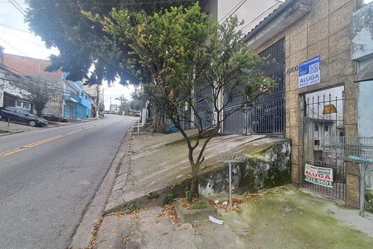 Fachada de casa para alugar com 1 quarto, 60m² em Vila Brasilandia, São Paulo