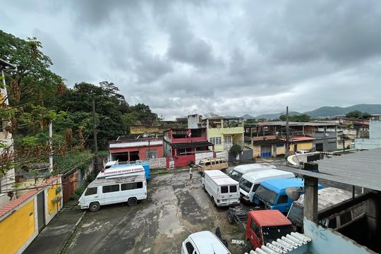 Vista da Varanda do Quarto 2 de casa à venda com 3 quartos, 323m² em Realengo, Rio de Janeiro