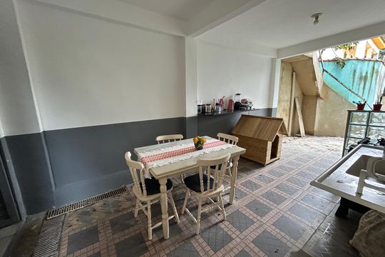Área externa de casa à venda com 3 quartos, 323m² em Realengo, Rio de Janeiro
