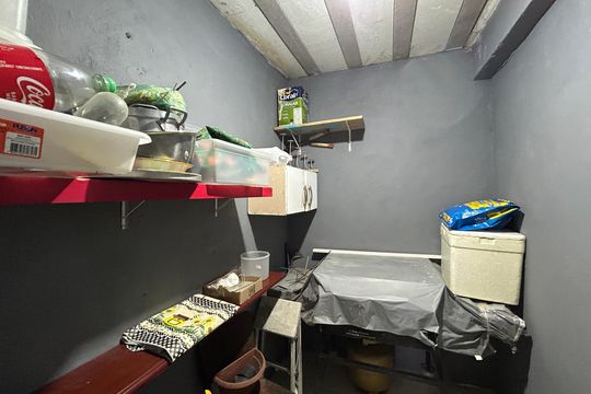 Área comum de casa à venda com 3 quartos, 323m² em Realengo, Rio de Janeiro
