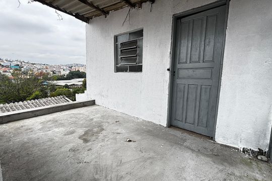 Garagem de casa para alugar com 3 quartos, 140m² em Vila Vitória, Santo André
