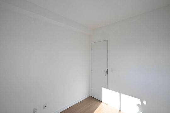 Quarto 1 de apartamento para alugar com 2 quartos, 47m² em Vila Andrade, São Paulo