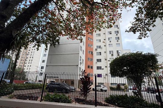 Fachada de apartamento à venda com 2 quartos, 54m² em Jacarepaguá, Rio de Janeiro