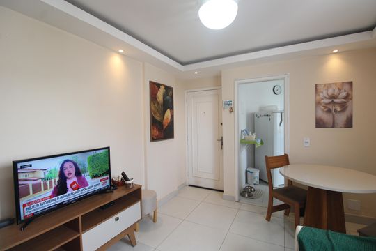 Sala de apartamento à venda com 2 quartos, 54m² em Jacarepaguá, Rio de Janeiro