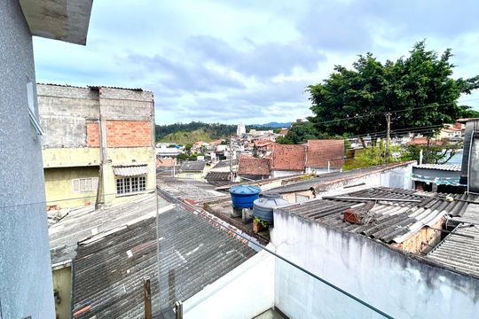 Sacada da suíte  de casa para alugar com 3 quartos, 330m² em Jardim do Papai, Guarulhos