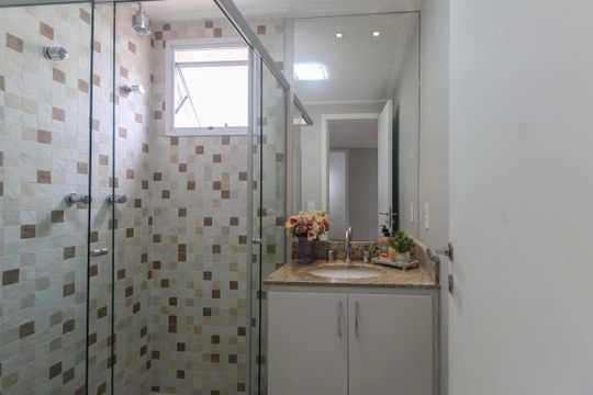 Banheiro de apartamento à venda com 3 quartos, 120m² em Vila Prudente, São Paulo