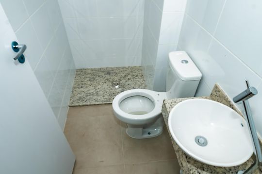 Banheiro Social de apartamento para alugar com 2 quartos, 53m² em Lagoinha Leblon, Belo Horizonte
