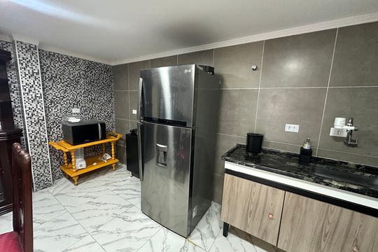 Cozinha de apartamento para alugar com 2 quartos, 82m² em Ilha Porchat, São Vicente