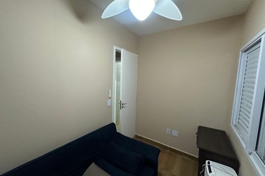 Sala de apartamento para alugar com 1 quarto, 62m² em Ilha Porchat, São Vicente