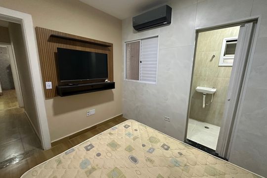 Suíte de apartamento para alugar com 1 quarto, 62m² em Ilha Porchat, São Vicente