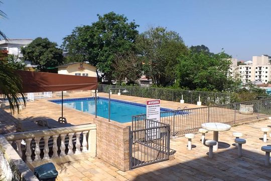 Área externa de casa para alugar com 3 quartos, 260m² em Jardim Maua, Mauá