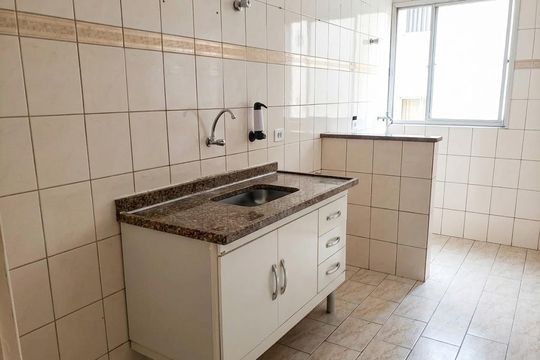 Cozinha de casa para alugar com 3 quartos, 260m² em Jardim Maua, Mauá