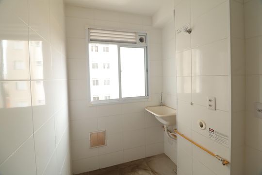 Apartamento à venda com 2 quartos, 45m² em Vila São Bernardo, Campinas