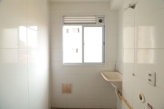 Apartamento à venda com 2 quartos, 45m² em Vila São Bernardo, Campinas